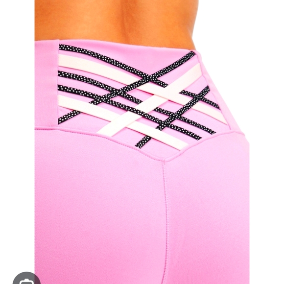 Size small Fabletics boost powerhold leggings - Picture 1 of 5